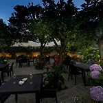 Leone Hotel 3*