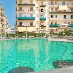 Hotel Leone 3*