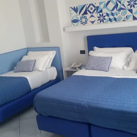 Hotel Leone 3*