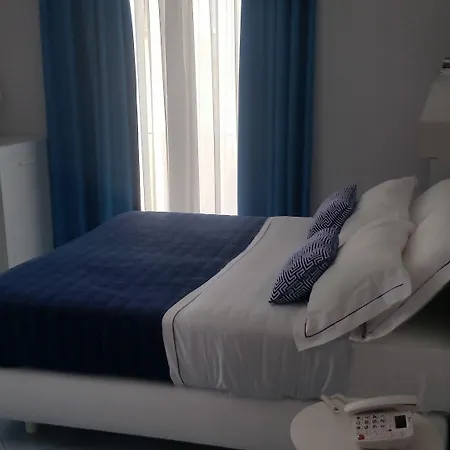 Hotel Leone 3*