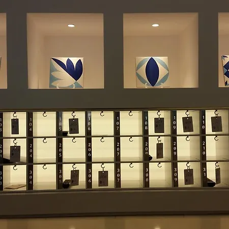 Leone Hotel 3*