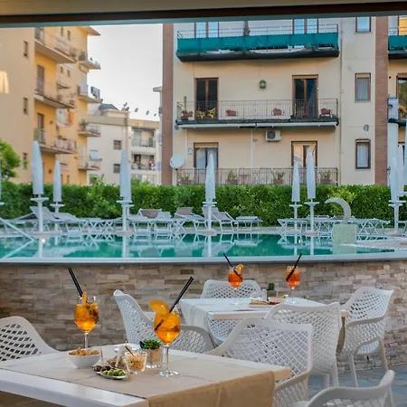 Leone Hotel