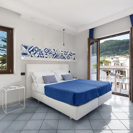 Hotel Leone