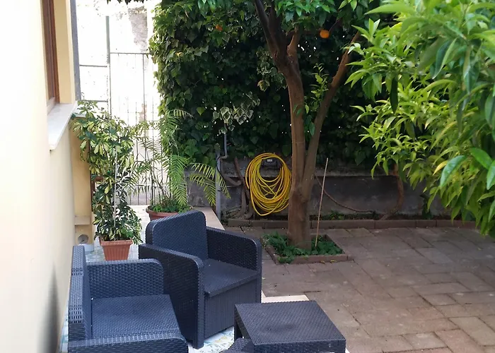 Ξενοδοχείο Leone 3*